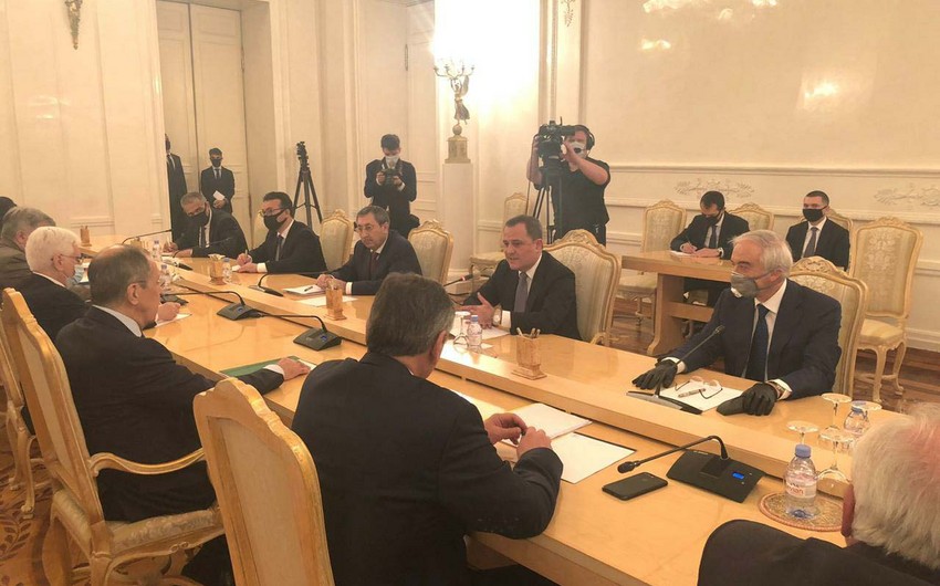 Moscow hosts meeting of Azerbaijani and Russian Foreign Ministers