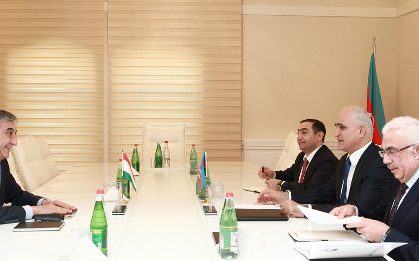 Azerbaijan and Tajikistan discuss export potential of agricultural products