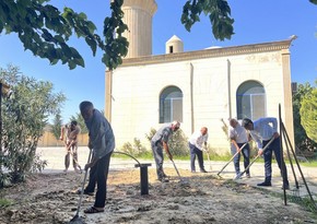 Sumqayıt və Abşerondakı məscidlərin, kilsələrin ətrafında abadlıq, yaşıllaşdırma işləri aparılıb