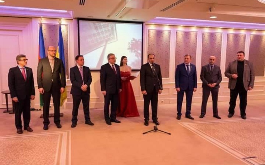 В Киеве отметил День солидарности азербайджанцев мира - ФОТО