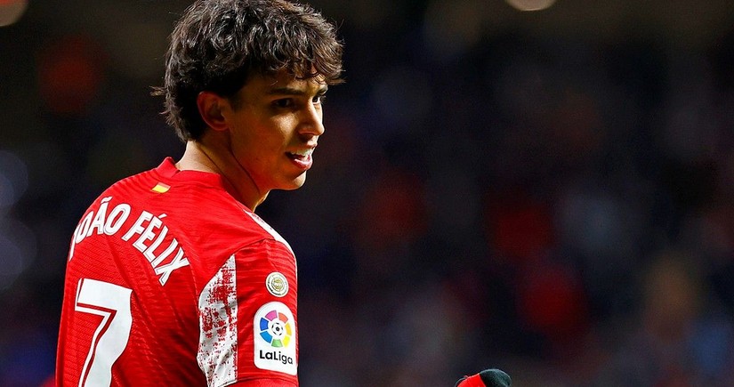 Çelsi portuqaliyalı futbolçunu Atletikoya qaytarıb