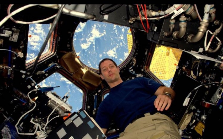 Fransalı astronavt kosmosdan həmvətənlərini prezident seçkilərində fəal olmağa çağırıb