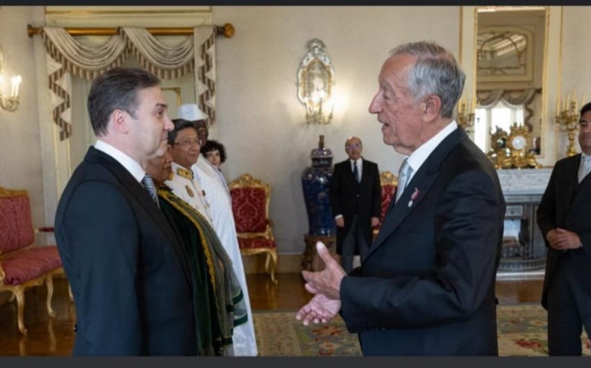 Azerbaijani ambassador presents credentials to President of Portugal