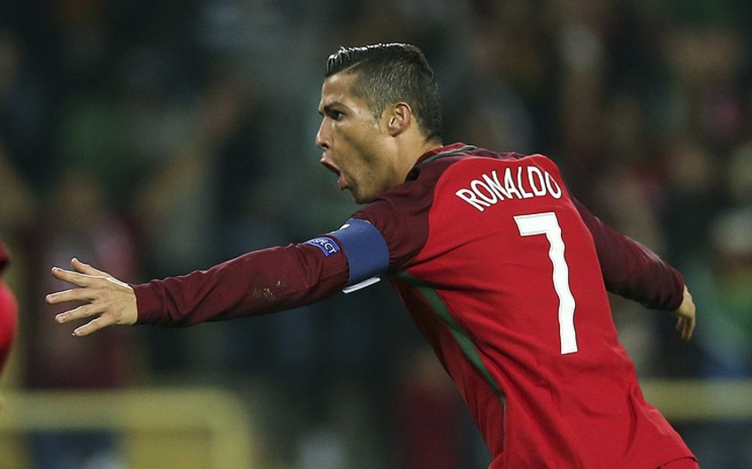 Cristiano Ronaldo for the first time in Portuguese national team scored 4 goals in one game - VIDEO