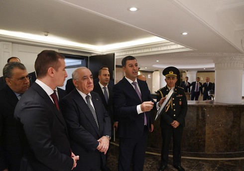 Али Асадов посетил посольство Азербайджана в Тегеране