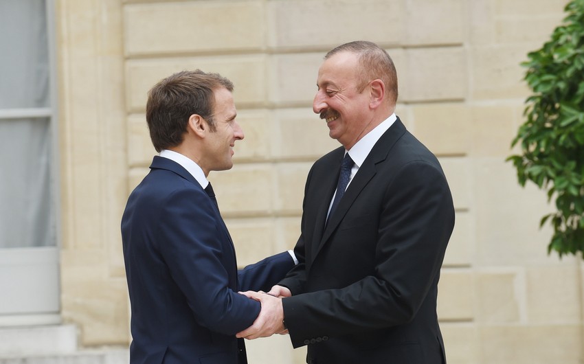 Ilham Aliyev congratulates Emmanuel Macron