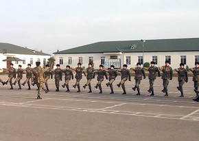 Минобороны: Продолжается прием призывников в воинские части азербайджанской армии
