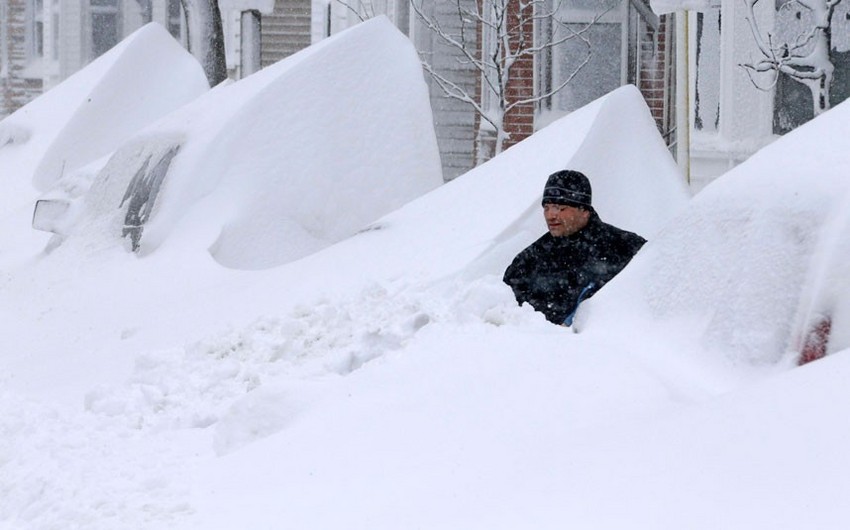 В США несколько человек стали жертвами сильных снегопадов