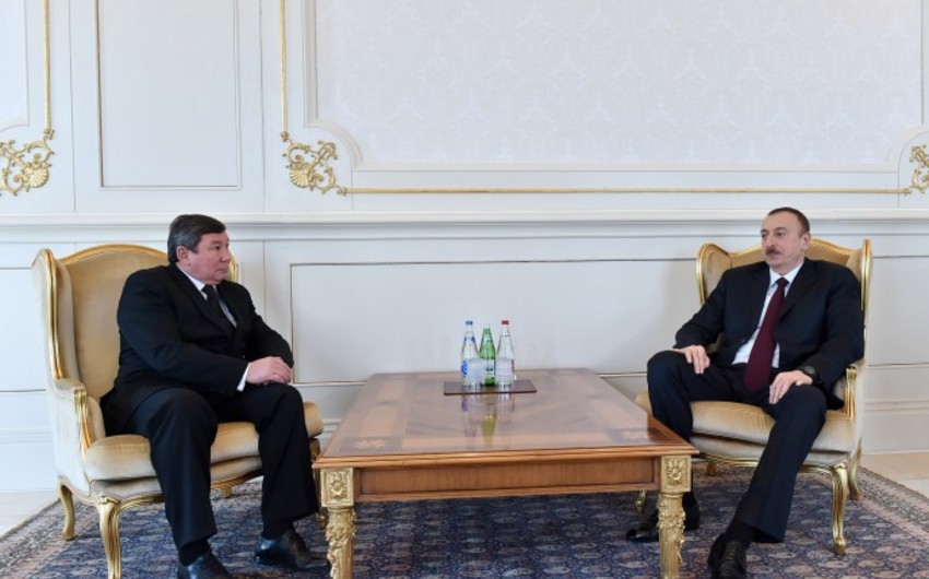 ​Президент Ильхам Алиев принял верительные грамоты новоназначенного посла Кыргызстана в Азербайджане