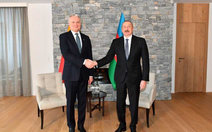 Президент Литвы пригласил Ильхама Алиева посетить Литву