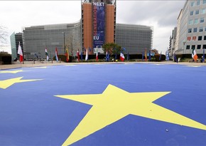 Avropa Siyasi Birliyi liderlərinin sammiti başlayıb