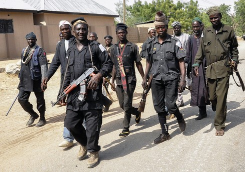 В Нигерии боевики похитили сотни учеников из школы-интерната