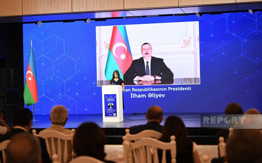 Ilham Aliyev addresses participants of forum of Azerbaijani scientists living abroad