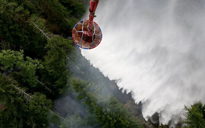 Azerbaijani helicopter takes part in liquidation of fire in Georgia's Abastumani