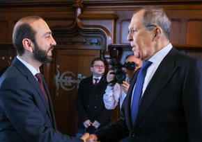 Главы МИД России и Армении обсудили мирные договоренности между Баку и Ереваном