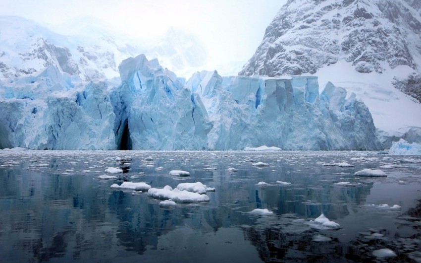 Площадь льда вокруг Антарктиды уменьшилась до рекордного с 1979 года показателя