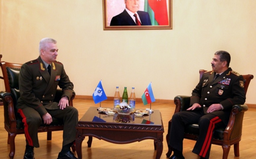 ​Закир Гасанов встретился с секретарем Совета министров обороны стран СНГ