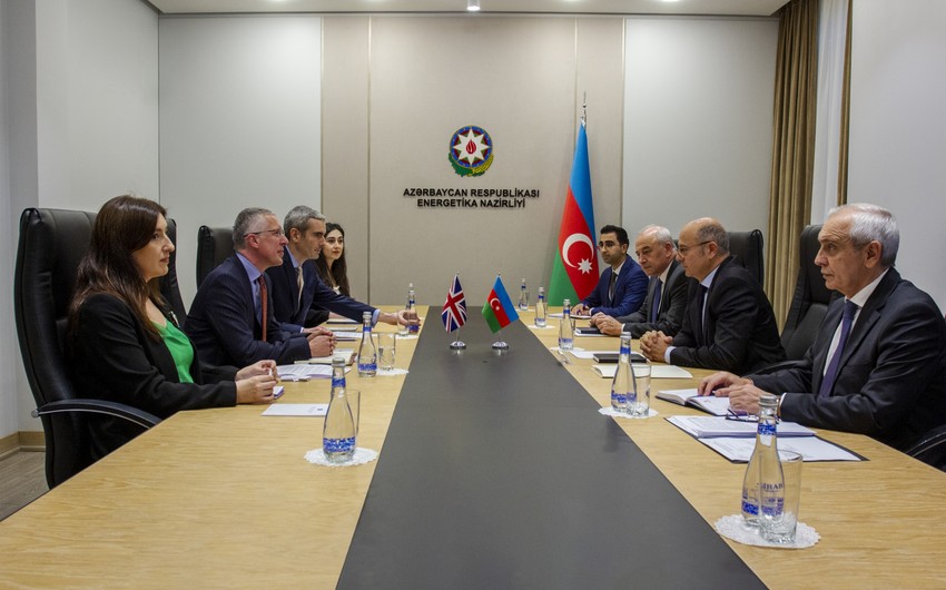 Azerbaijan, UK mull cooperation in energy sector