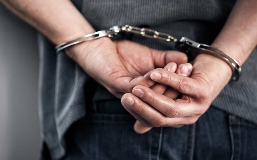 В ФРГ арестовали 18-летнего мужчину по подозрению в подготовке атаки на синагогу