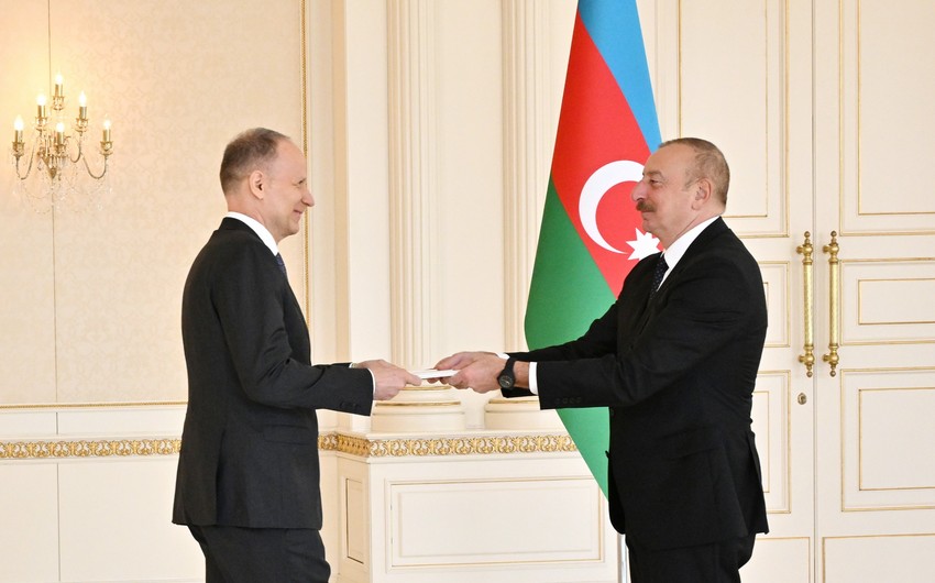 President Ilham Aliyev accepts credentials of incoming ambassador of Switzerland