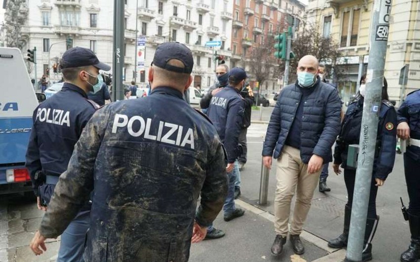 В Милане четыре грабителя ограбили банк через подкоп