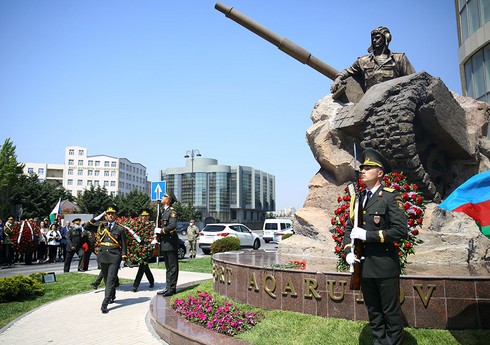 Почтена память Национального героя Азербайджана