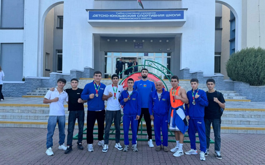 Azərbaycanın boks millisi Belarusdakı turniri 7 medalla başa vurub