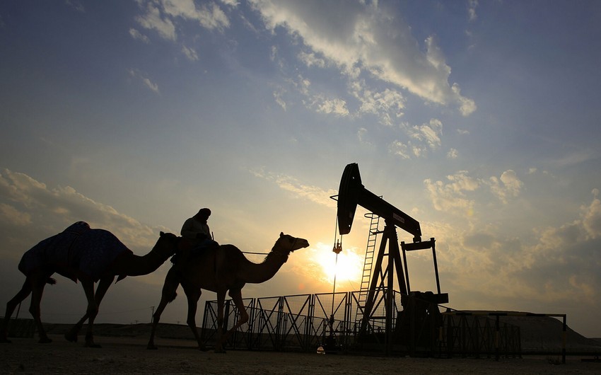 Fire breaks out at Kuwait's major oil field