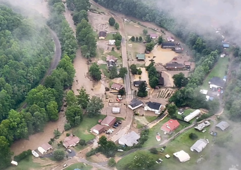 В Вирджинии не менее 44 человек пропали без вести во время наводнения