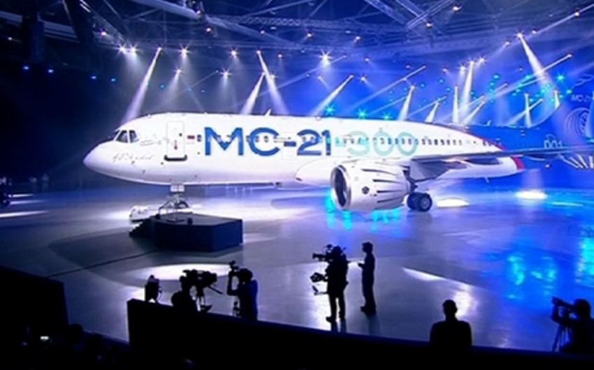 В Иркутске презентован новый самолет МС-21, который Азербайджан приобретет у России - ВИДЕО