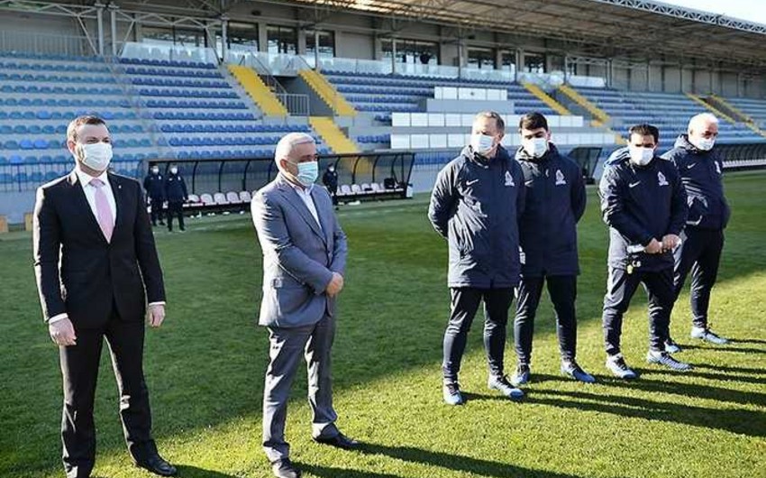 Президент АФФА встретился с футболистами сборной
