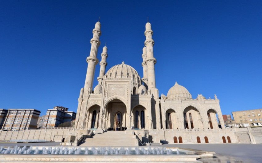 ​За 11 лет в Азербайджане было построено и отремонтировано около 250 мечетей
