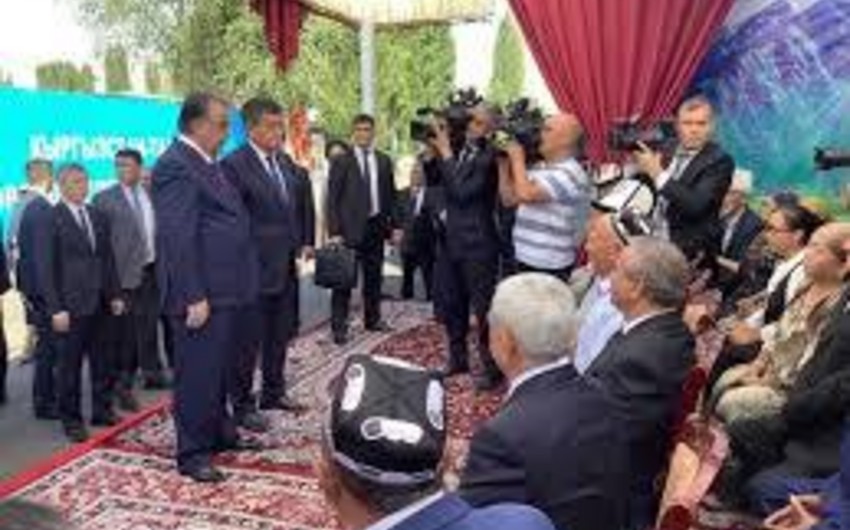 Qırğız və Tacikistan prezidentləri görüşüb