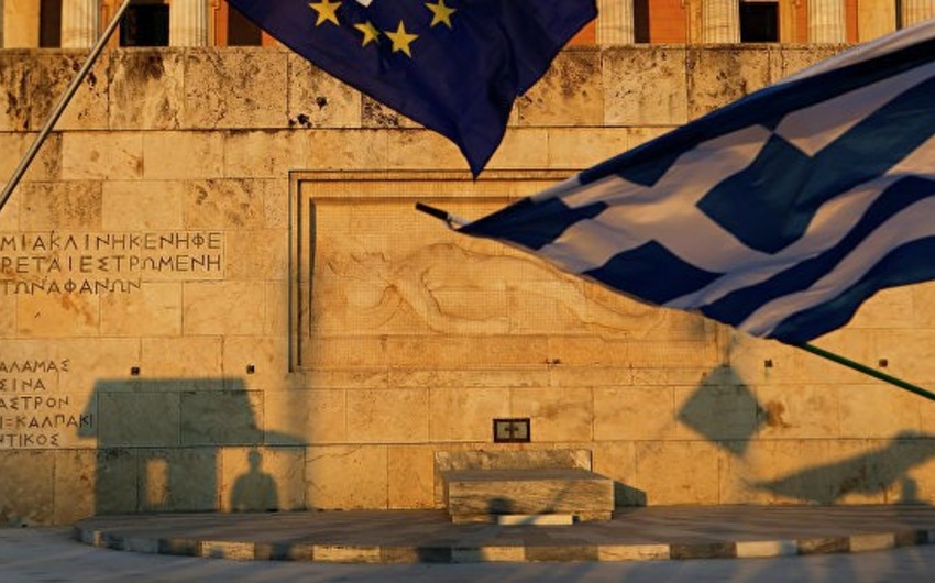 ФРГ запросила у Греции перевод решения парламента с требованиями репараций