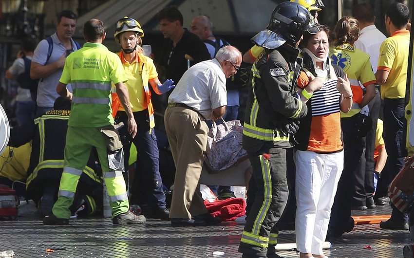 Barselonada terror aktında yaralananların sayı 119-a çatıb, hadisəni törədən sürücü azadlıqdadır