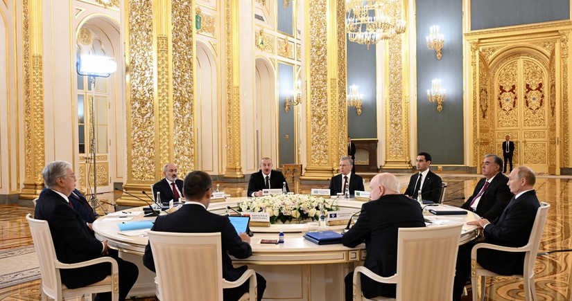 President Ilham Aliyev attending limited-format meeting of CIS Council of Heads of State in Moscow