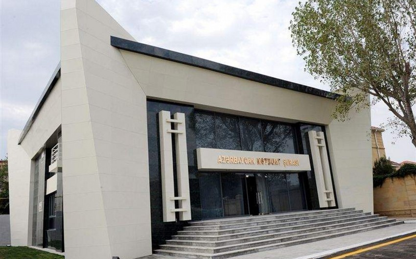 Azerbaijan Press Council condemns divisive position of Charlie Hebdo
