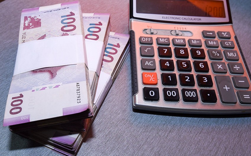 Azerbaijan reports surplus of nearly $2 billion in its consolidated budget