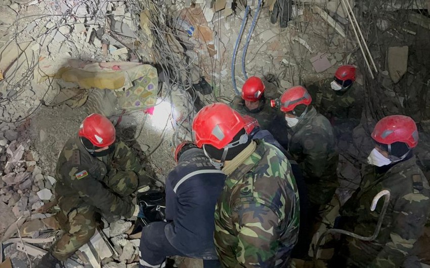 Azerbaijani rescuers saved 51 people from rubble in Turkiye