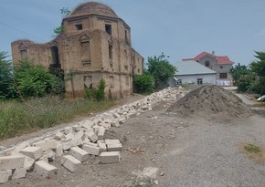 Xaçmazda tarixi abidənin mühafizə zonasında inşa olunan qanunsuz tikili sökülüb