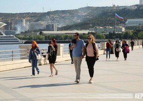 Бакинский бульвар после снятия запрета на посещение - ВИДЕО