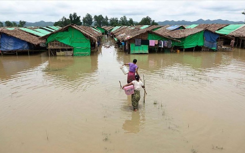 Monsoon floods leave 25 dead in Bangladesh | Report.az
