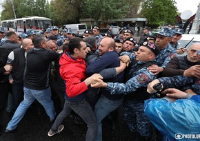 Оппозиция Армении в начале сентября проведет общереспубликанский митинг