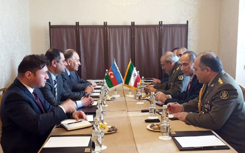 Азербайджан и Иран обсудили вопросы военного сотрудничества