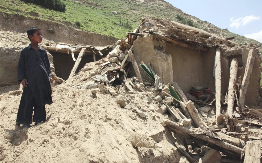 ​Количество жертв, погибших от землетрясения в Афганистане, превысило 350 человек