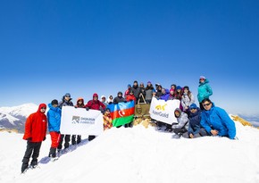 AzerGold организовало альпиниаду по случаю 100-летнего юбилея Гейдара Алиева