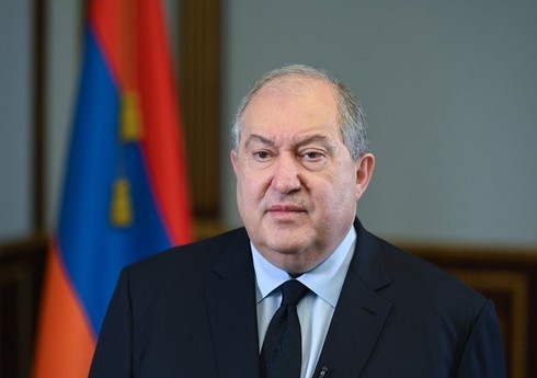 Президент Армении выступил за отказ от парламентской формы правления