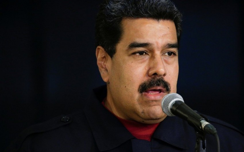 Maduro özünü Venesuelanın müstəqilliyinin zəmanəti adlandırıb