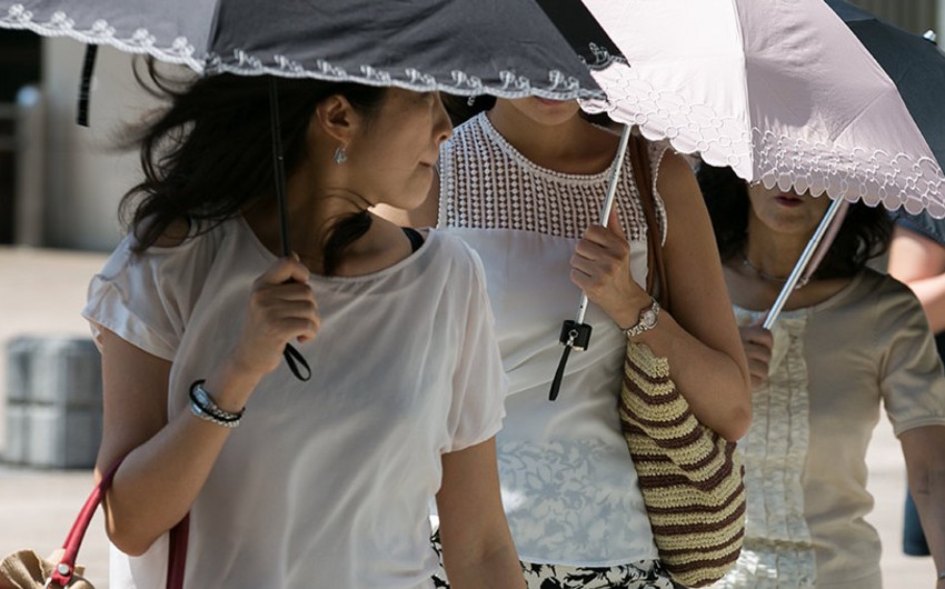В Японии из-за жары за неделю госпитализировали более четырех тысяч человек
