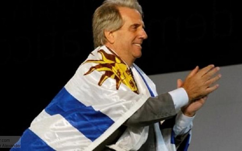 Избранный президент Уругвая Табаре Васкес вступит в должность